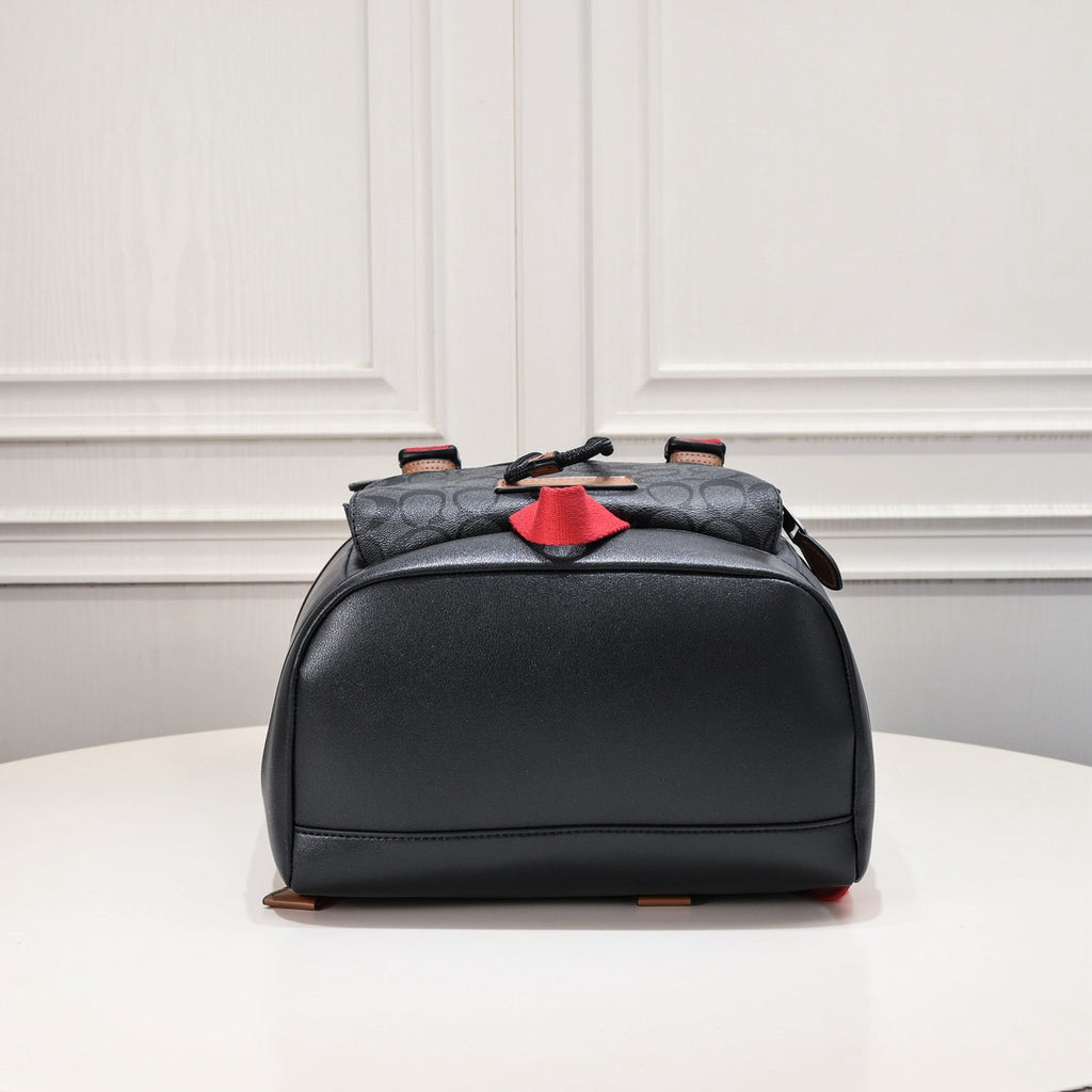 COACH - Hitch Backpack