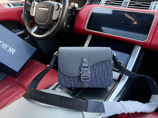 DIOR - Men’s Oblique bag
