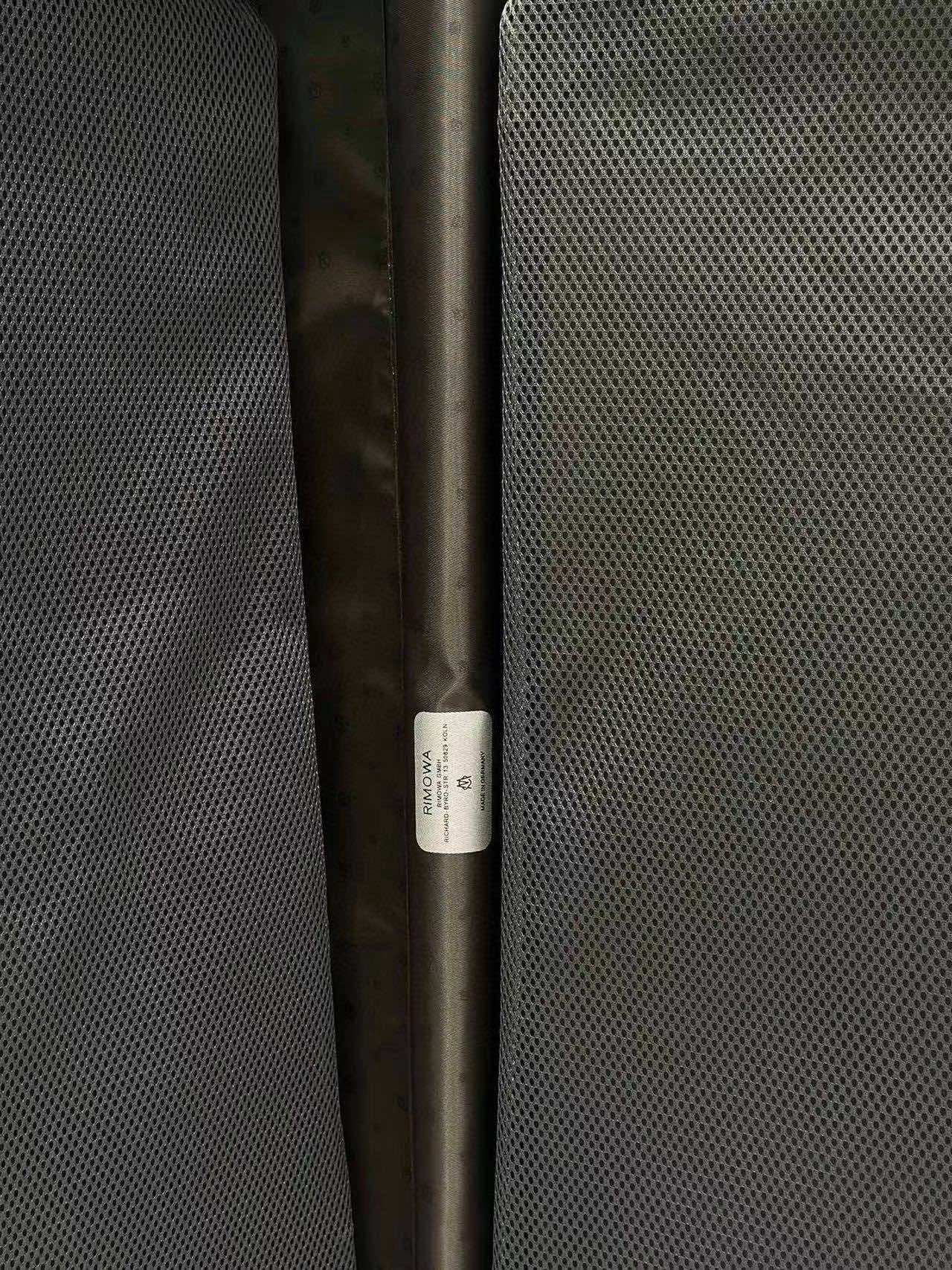 RIMOWA - ORIGINAL
Cabin