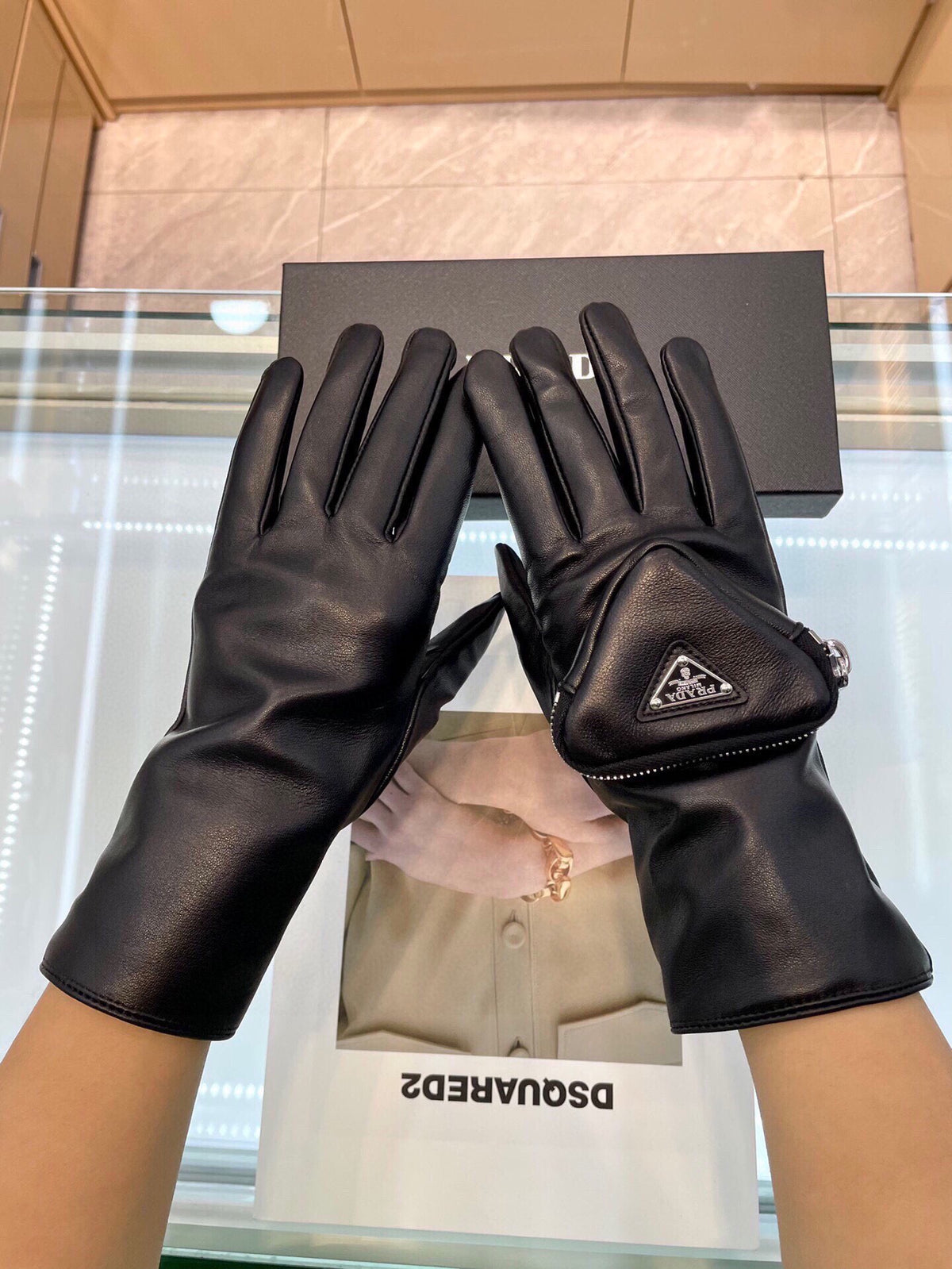 Prada - Unisex gloves