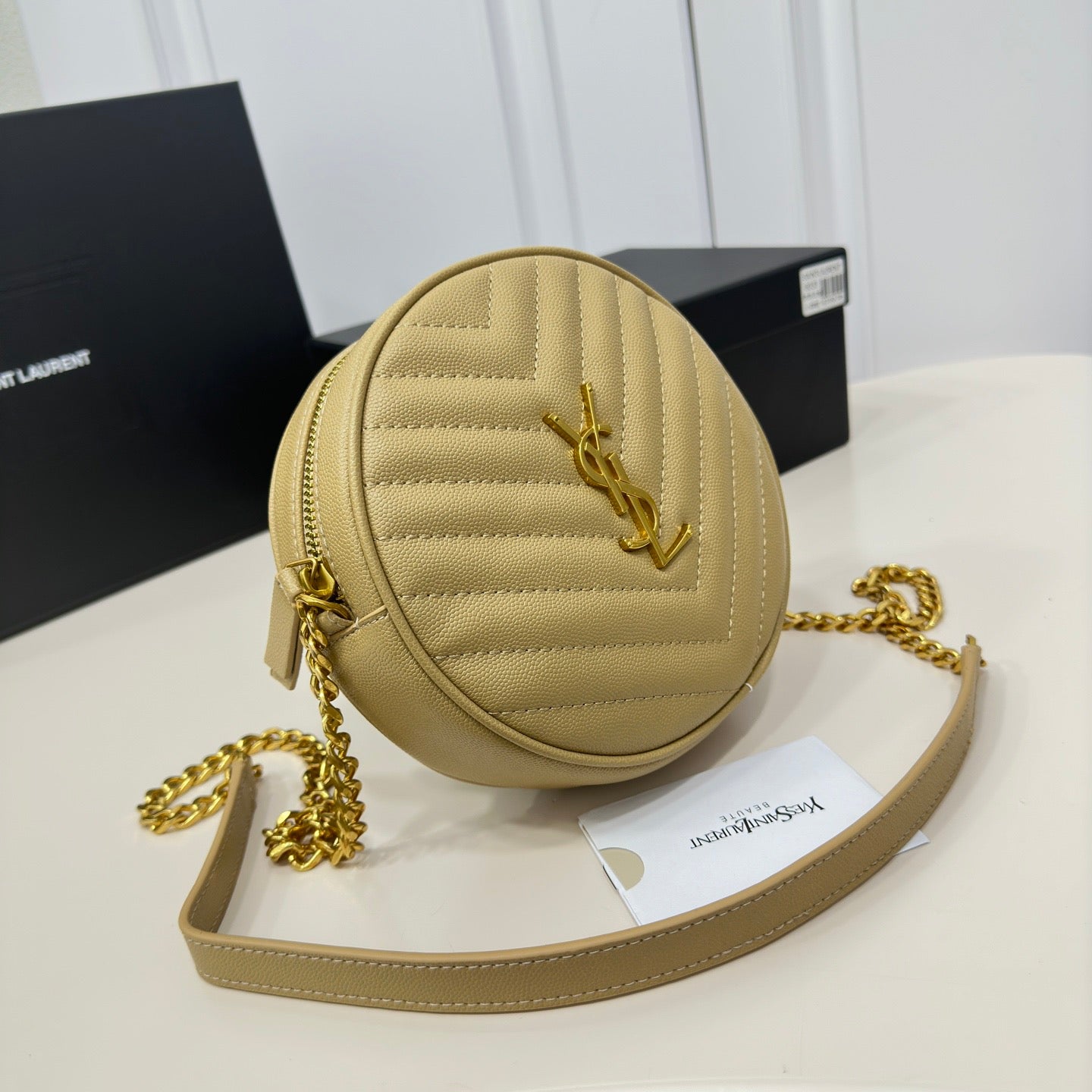 SAINT LAURENT - Vinyle bag