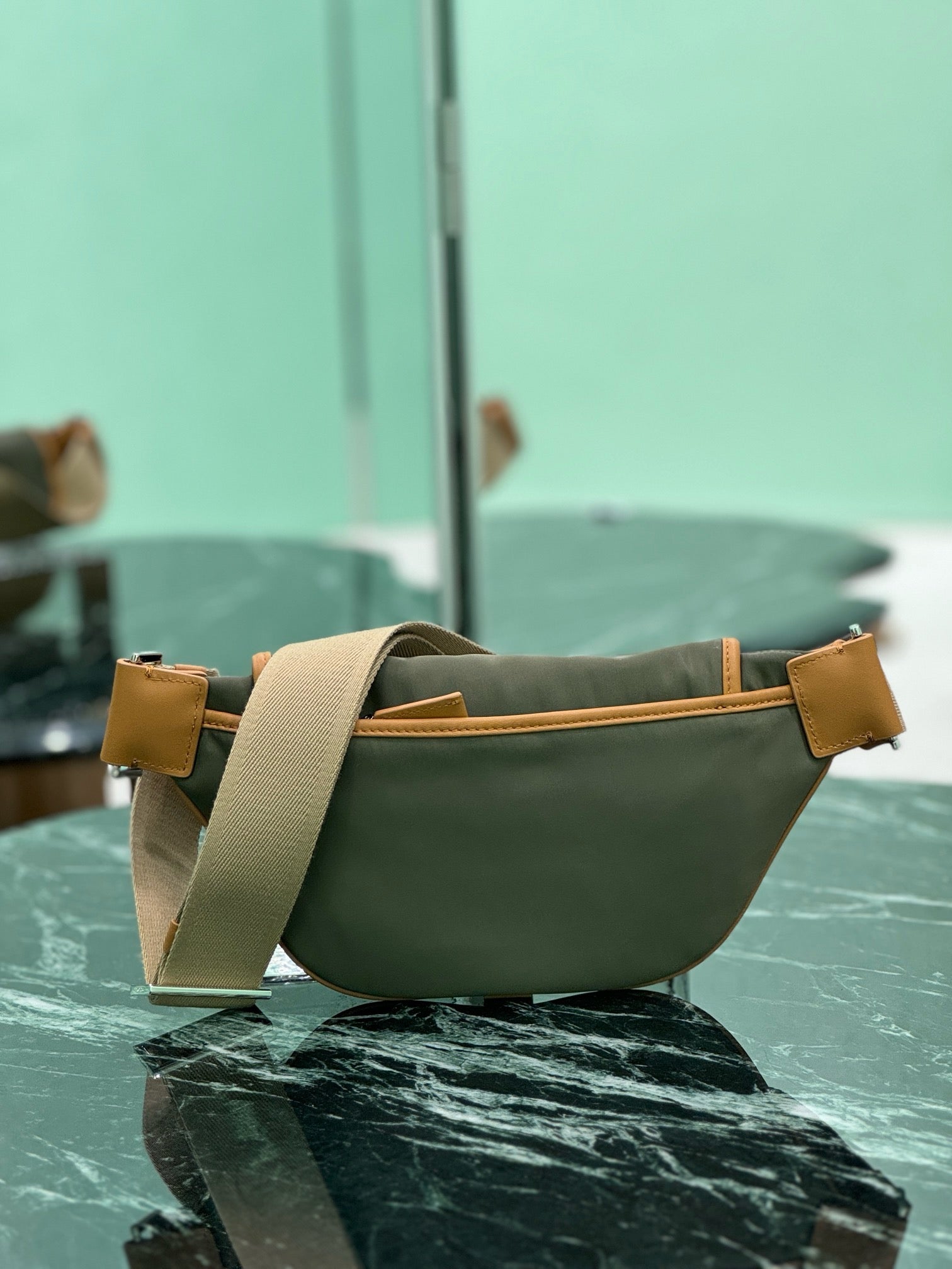 PRADA - Belt bag