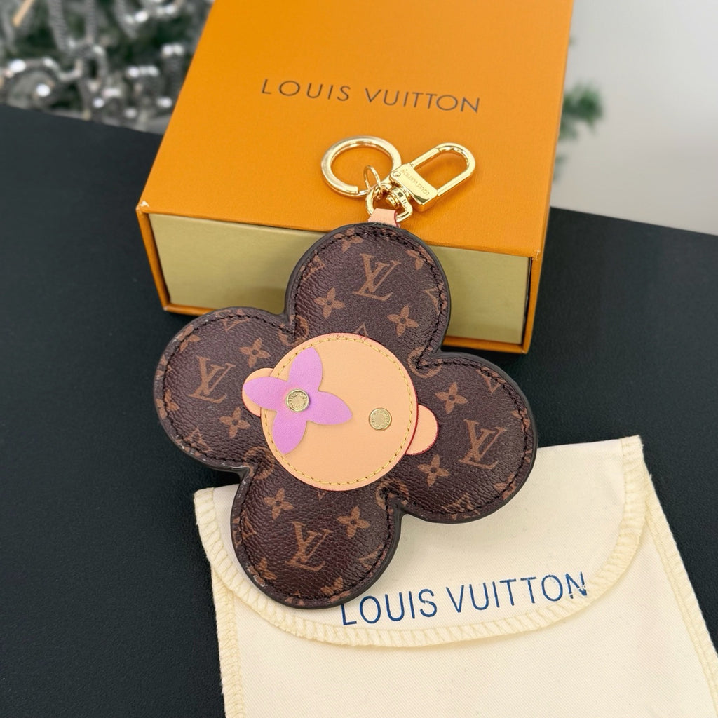 LOUIS VUITTON - Vivienne Bag Charm
