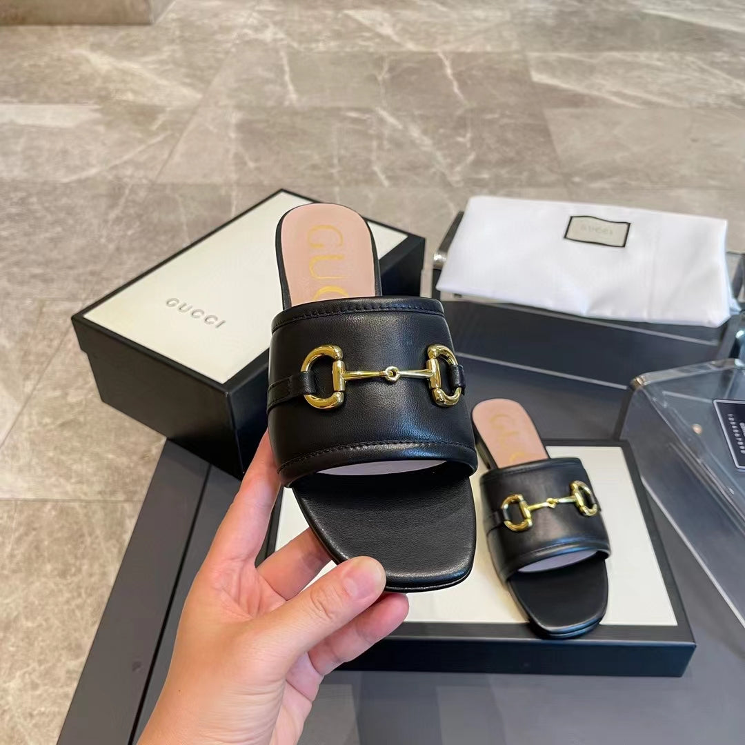 GUCCI - Slippers