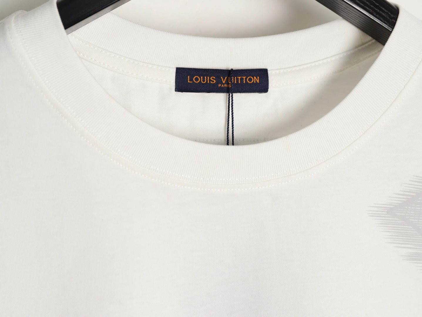 LOUIS VUITTON - T-shirt