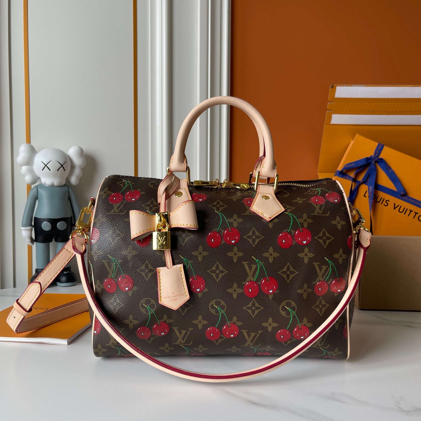 LOUIS VUITTON- Nano Speedy