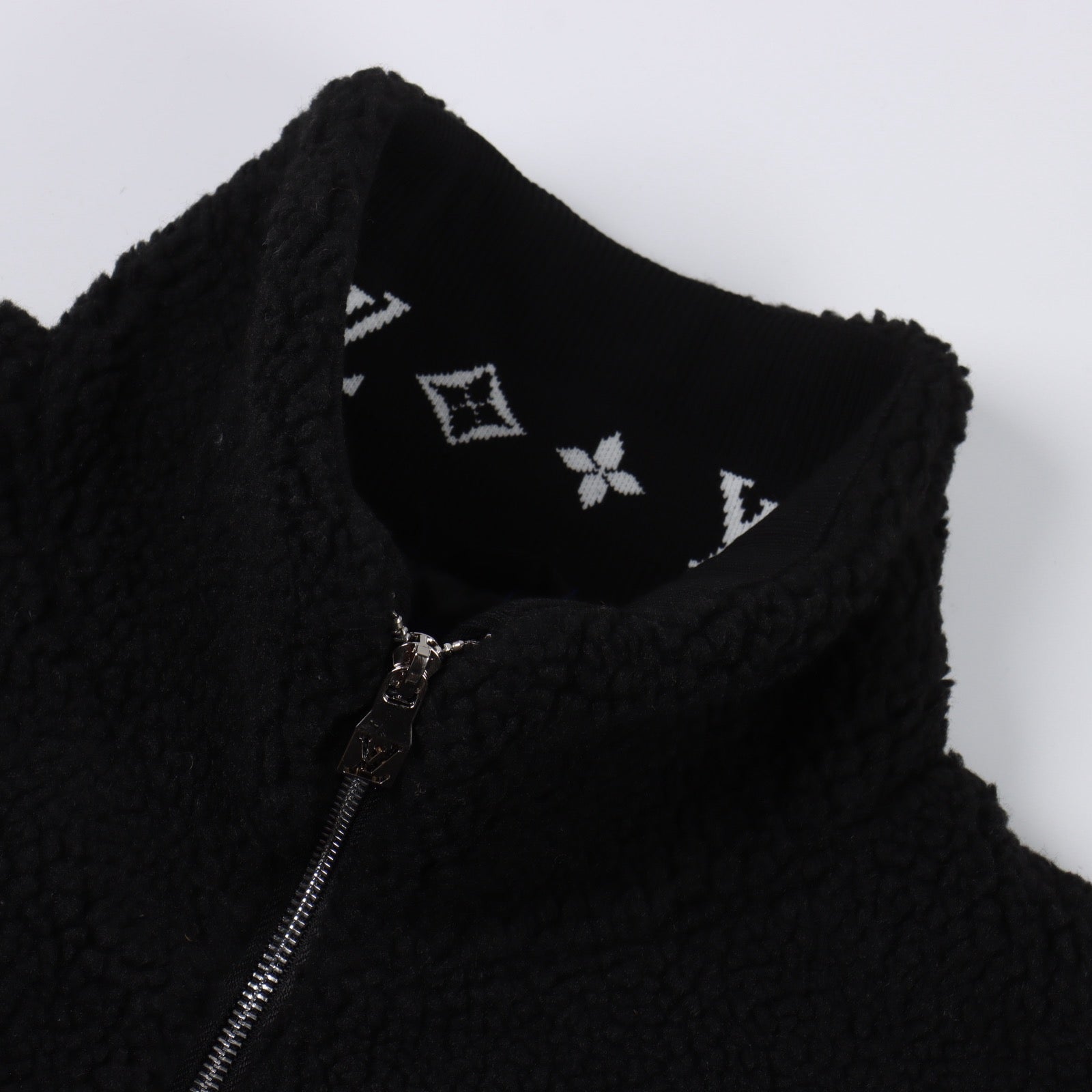 LOUIS VUITTON - Unisex jacket