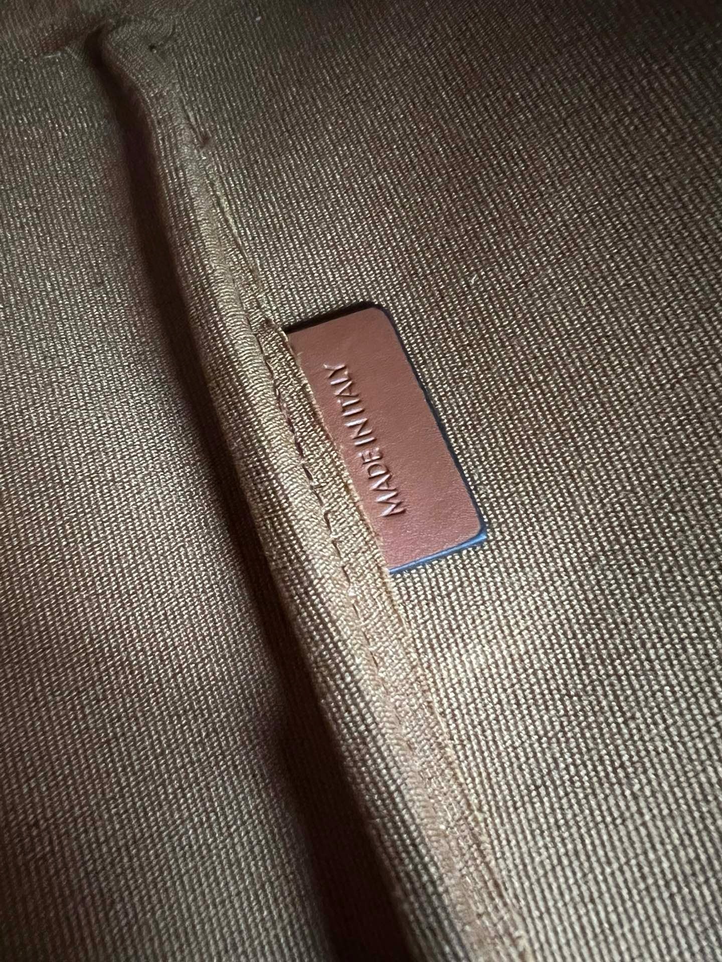 CELINE - TEEN CLARA BAG IN TRIOMPHE CANVAS AND CALFSKIN