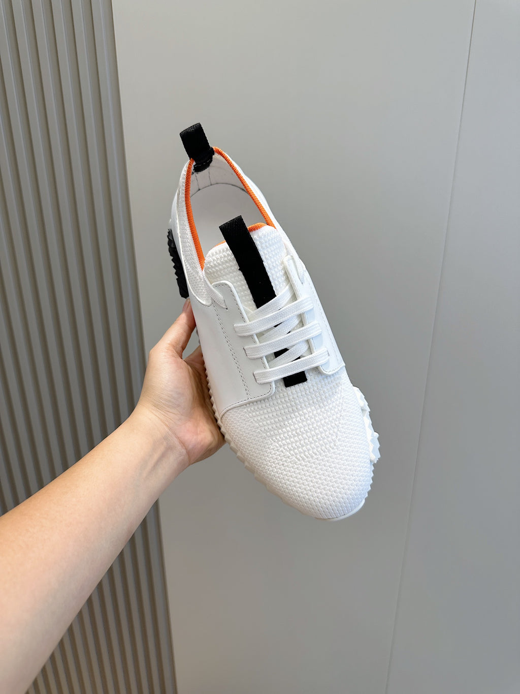 HERMES- Bouncing sneakers
