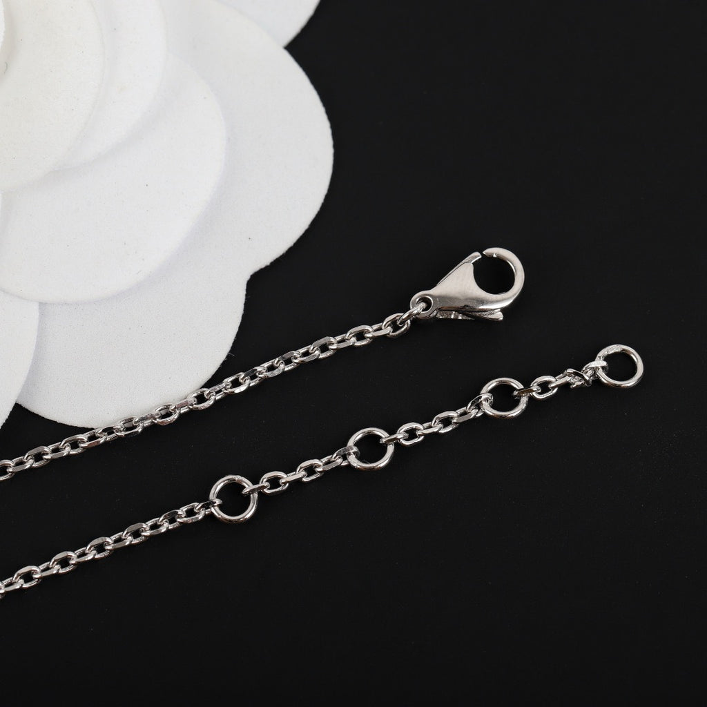 CHANEL - Crystal Necklace
