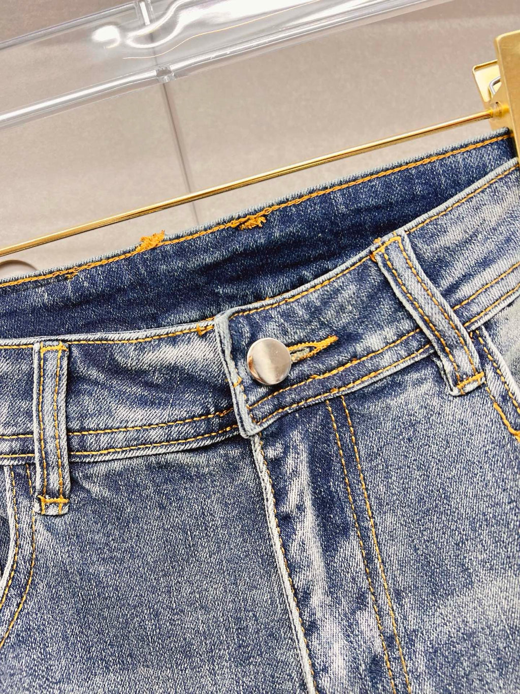 BURBERRY - Jeans