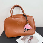 MIU MIU - leather key ring trick