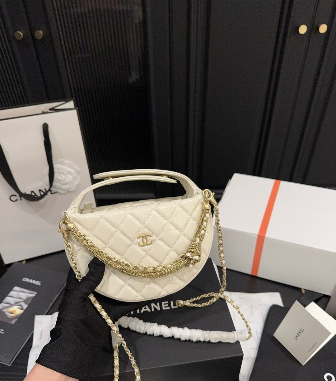 CHANEL - 24A