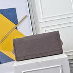 CHANEL - Deauville Bag