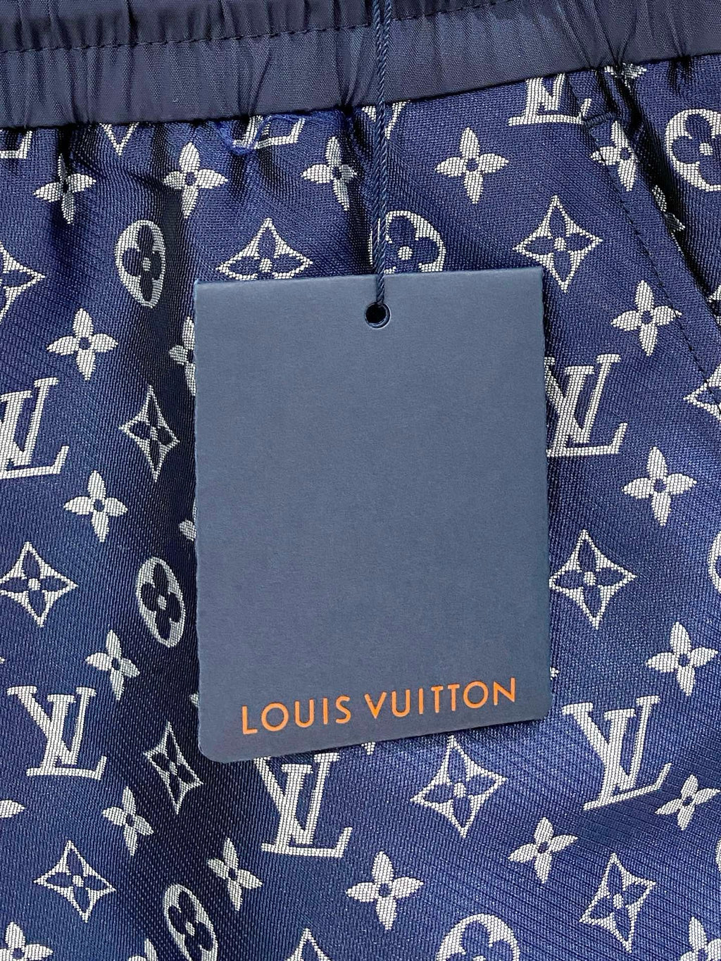 LOUIS VUITTON - Swimming shorts