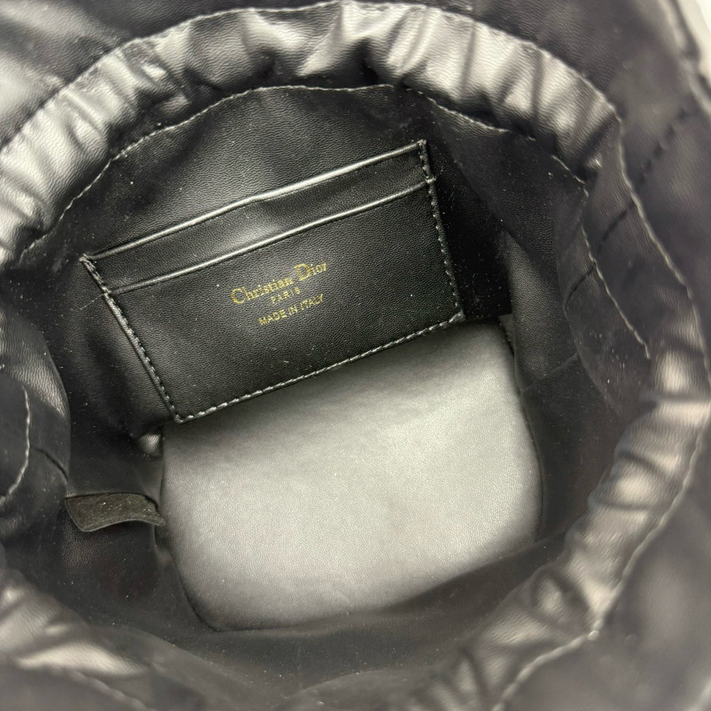 DIOR - oblique 30 Montaigne