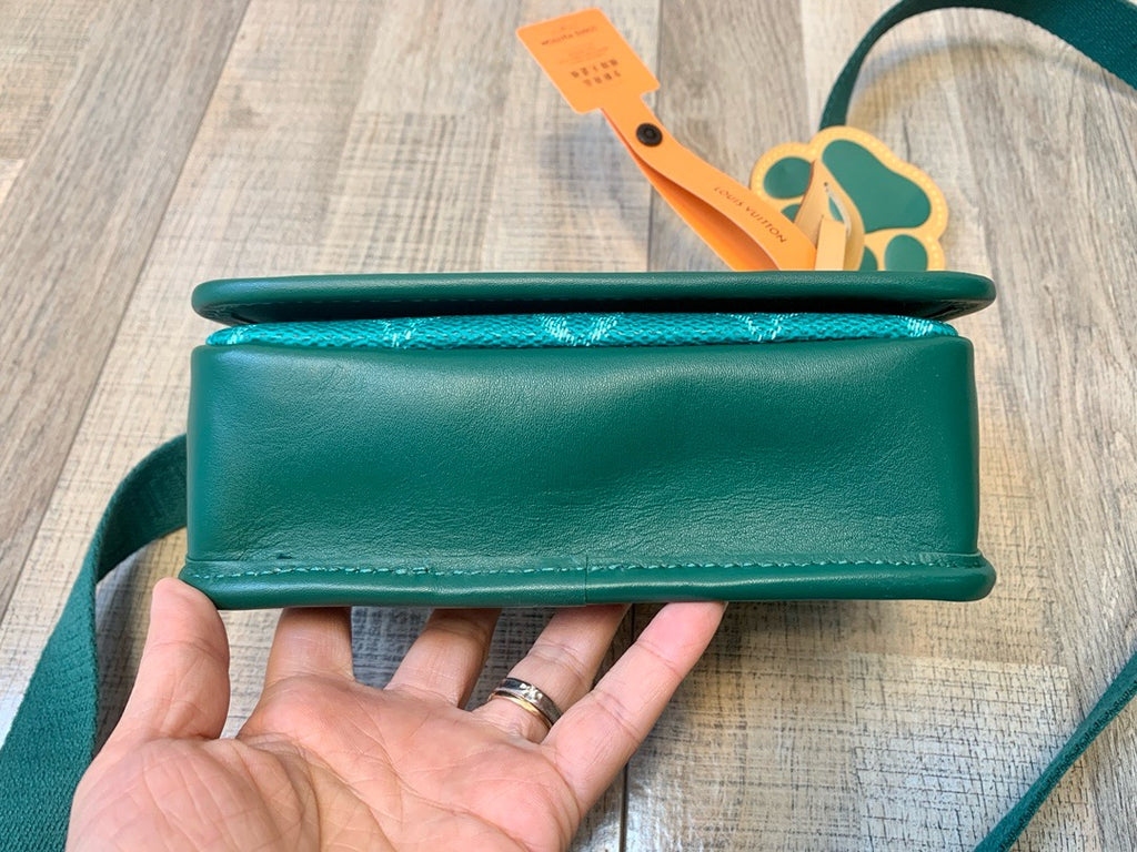 LOUIS VUITTON - Bosphore Wearable Wallet