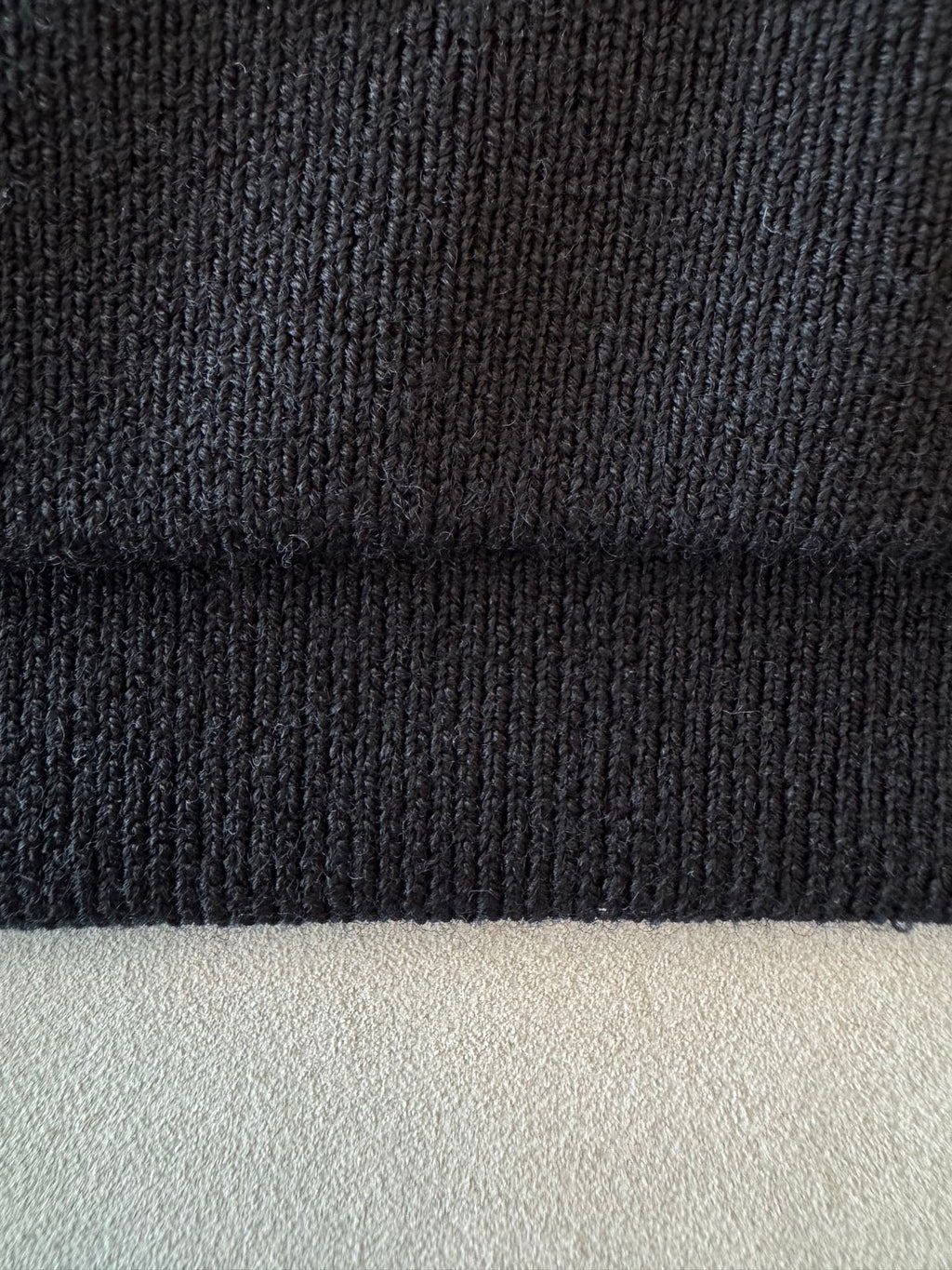CHANEL - 26B Wool Knitwear