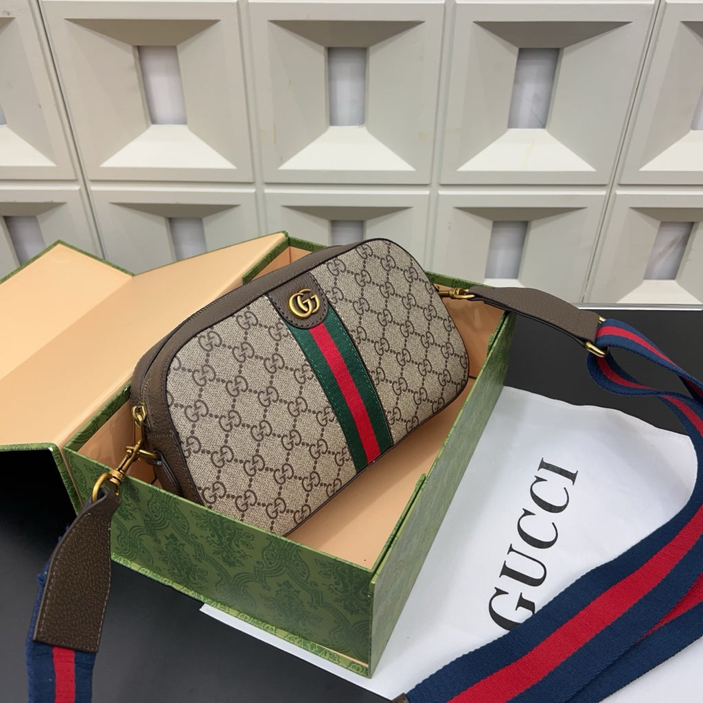 GUCCI - Men’s Ophidia GG supreme bag