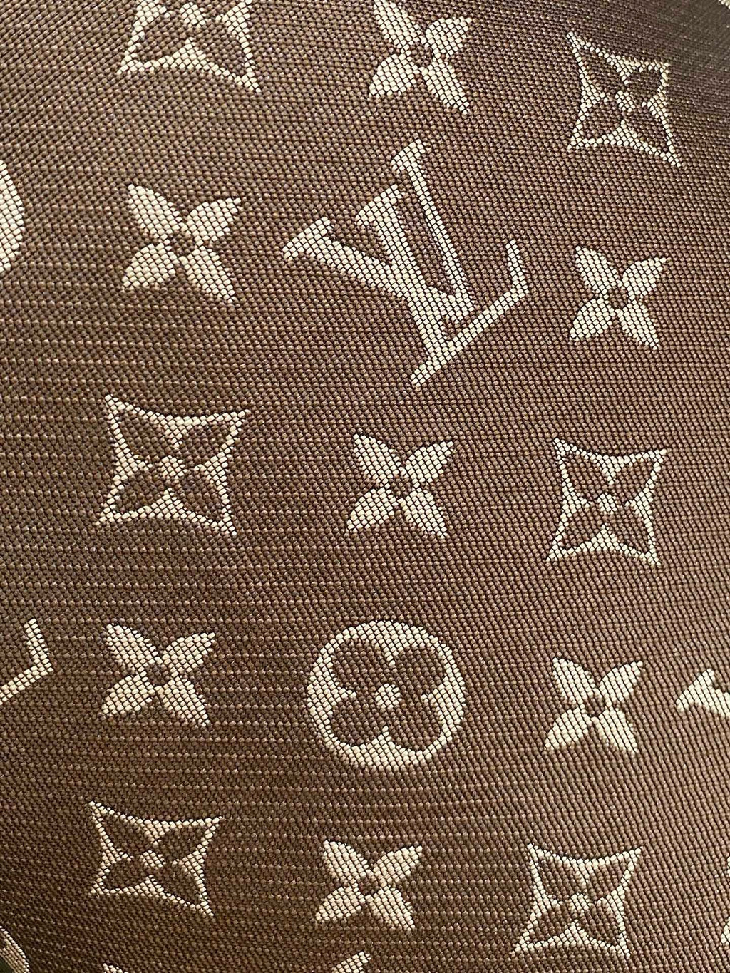 LOUIS VUITTON - Swimming shorts