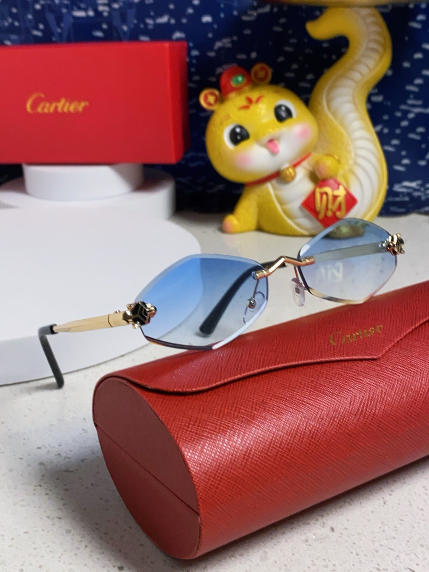 CARTIER - sunglasses