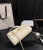 CHANEL - 23p Kelly