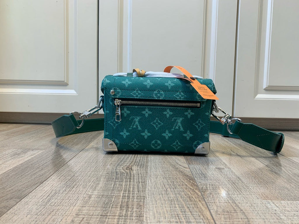 LOUIS VUITTON - Bosphore Wearable Wallet