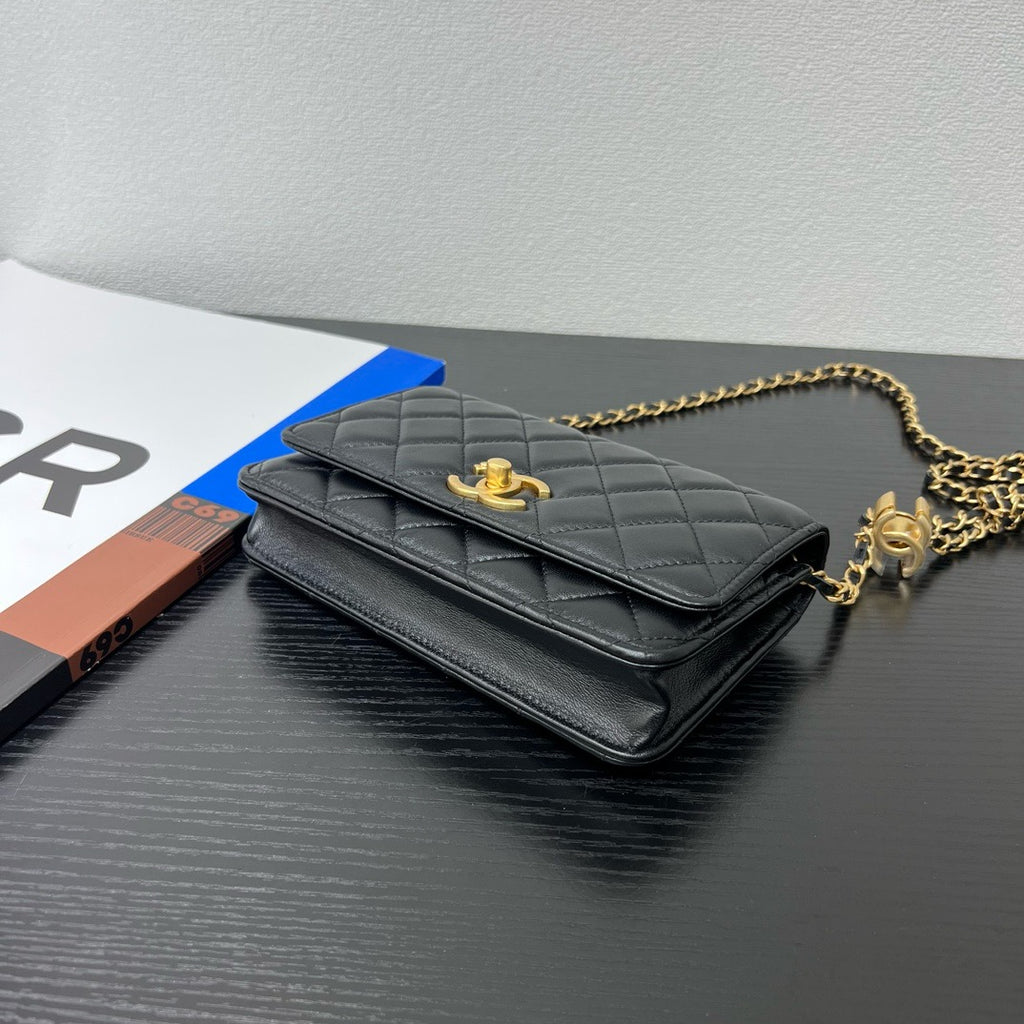 CHANEL - Caviar Quilted Hobo Bag