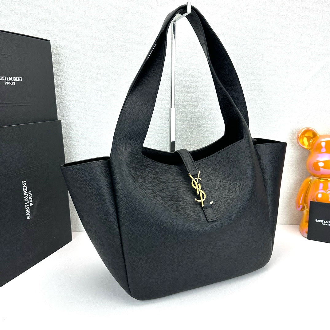 SAINT LAURENT- bea tote in grained leather