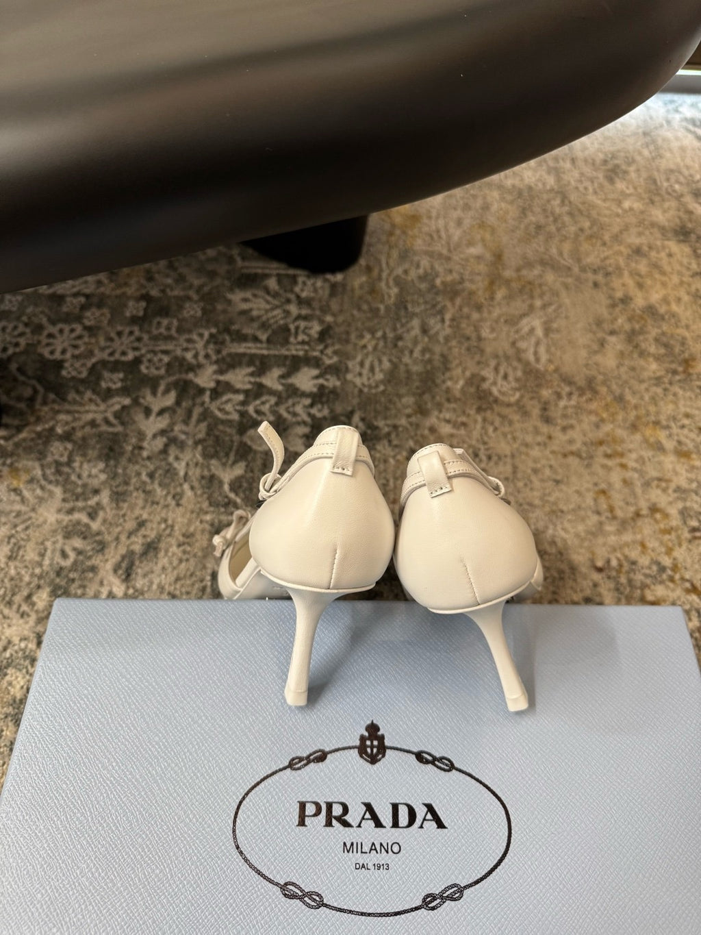 DIOR - open side patent leather heeled pumps