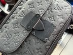 LOUIS VUITTON - S-lock
