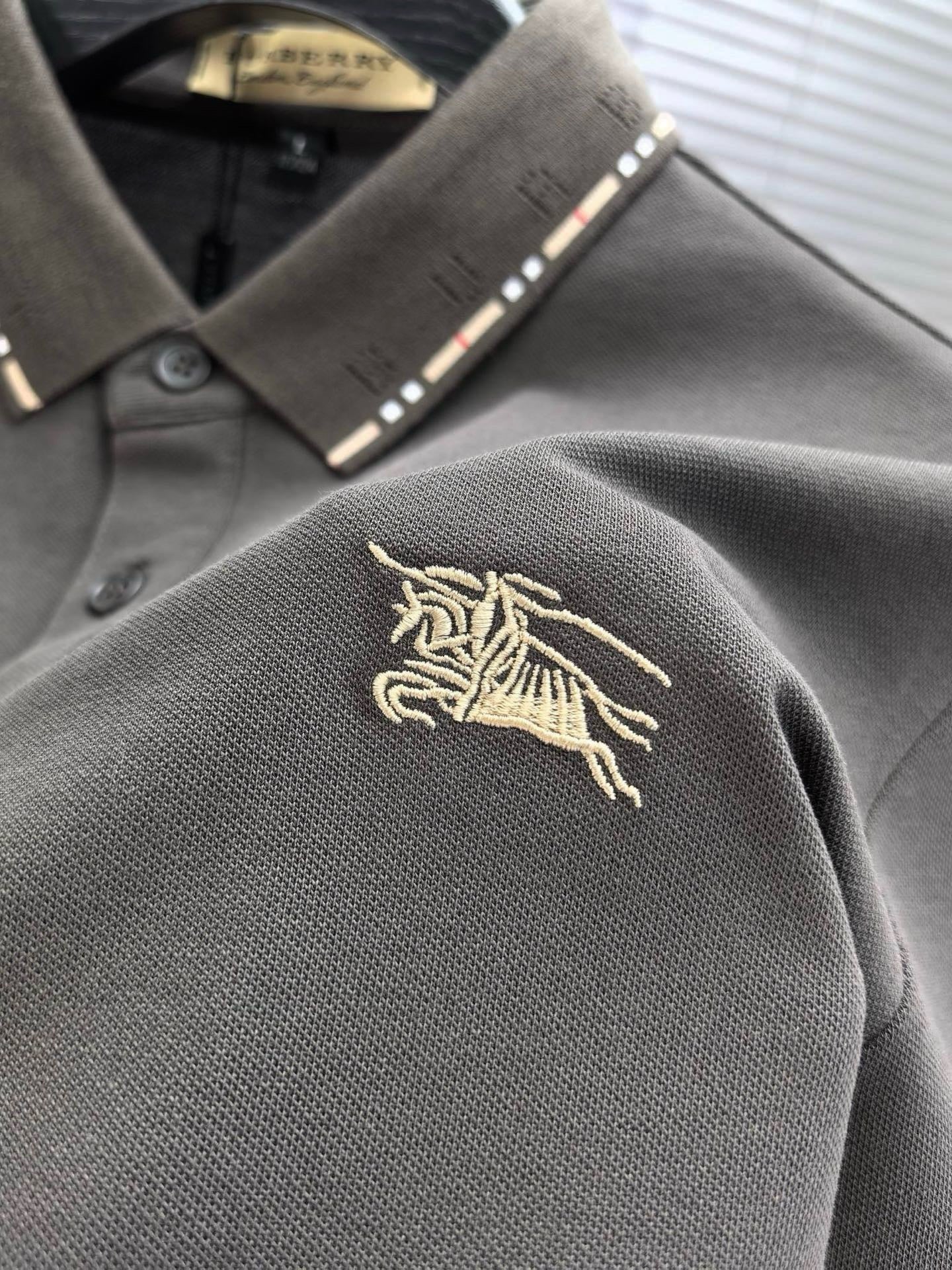 BURBERRY - Polo shirt
