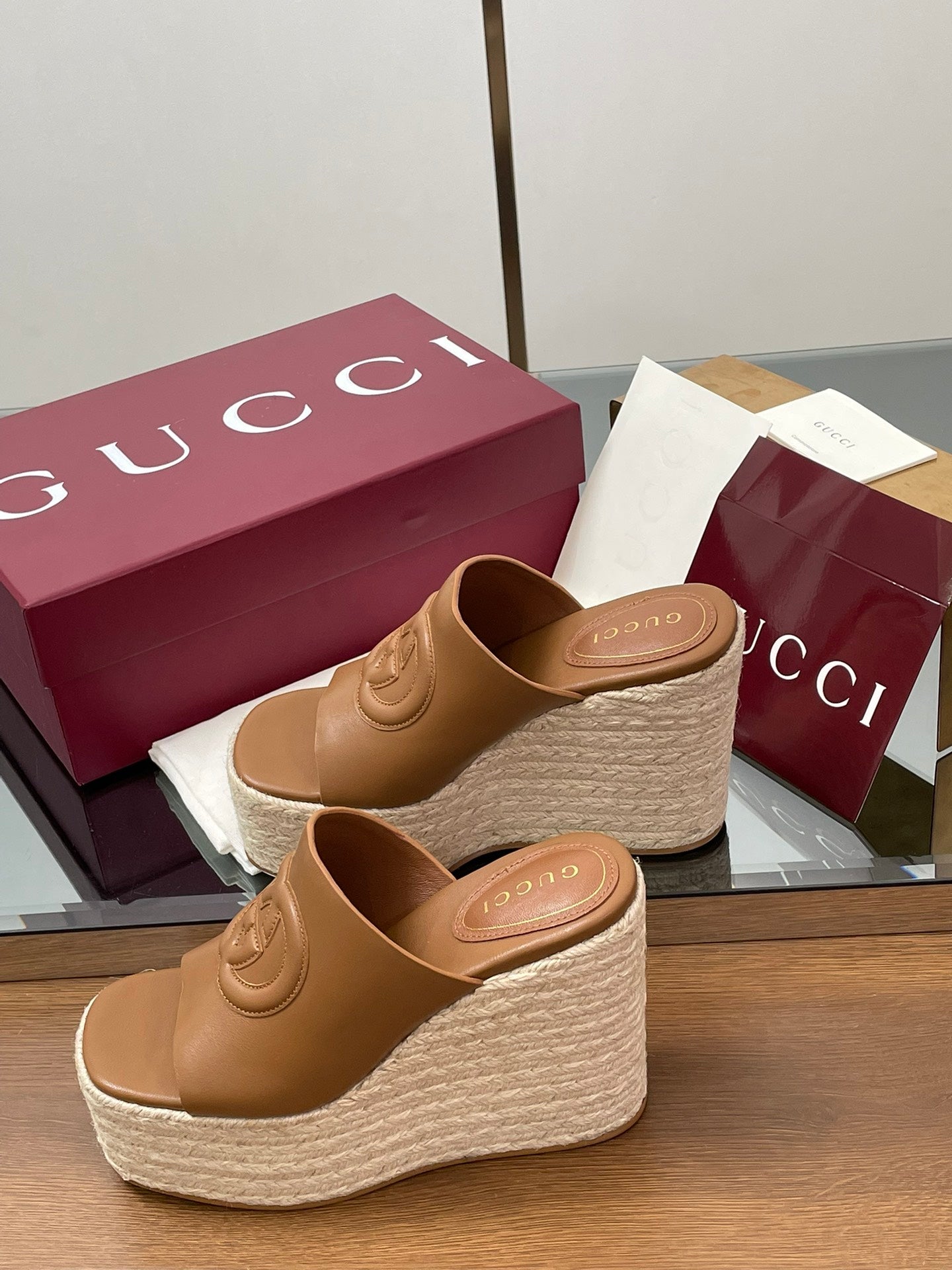 GUCCI - Platform