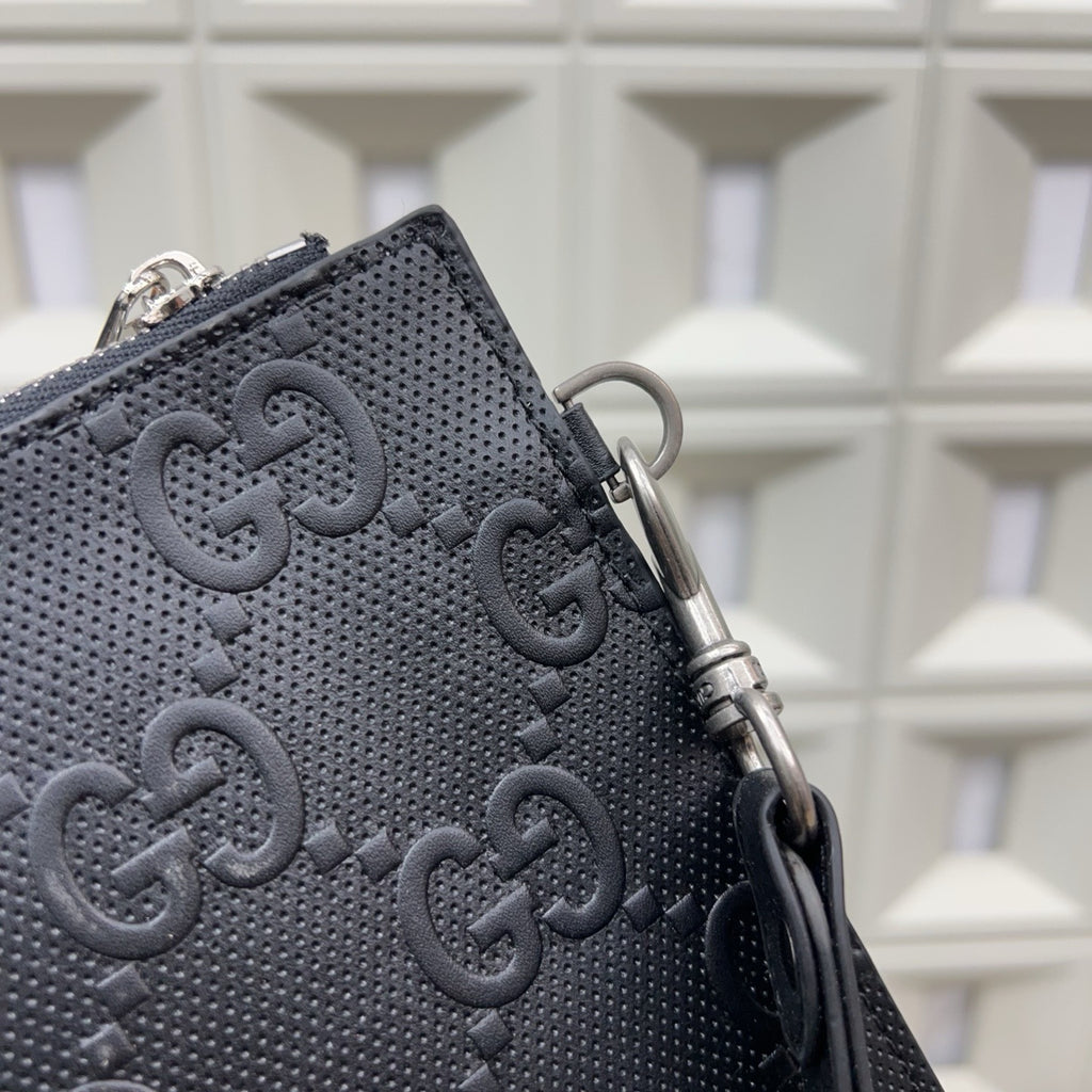 GUCCI - Marmont Leather Clutch