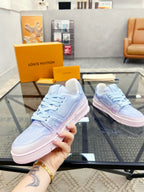 LOUIS VUITTON- Unisex sneakers
