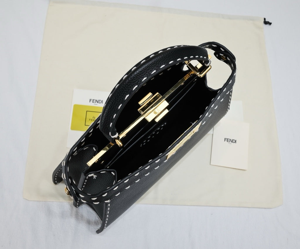 FENDI - Peekaboo ISeeU