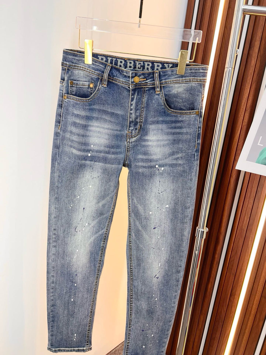 BURBERRY - Jeans