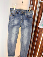 BURBERRY - Jeans
