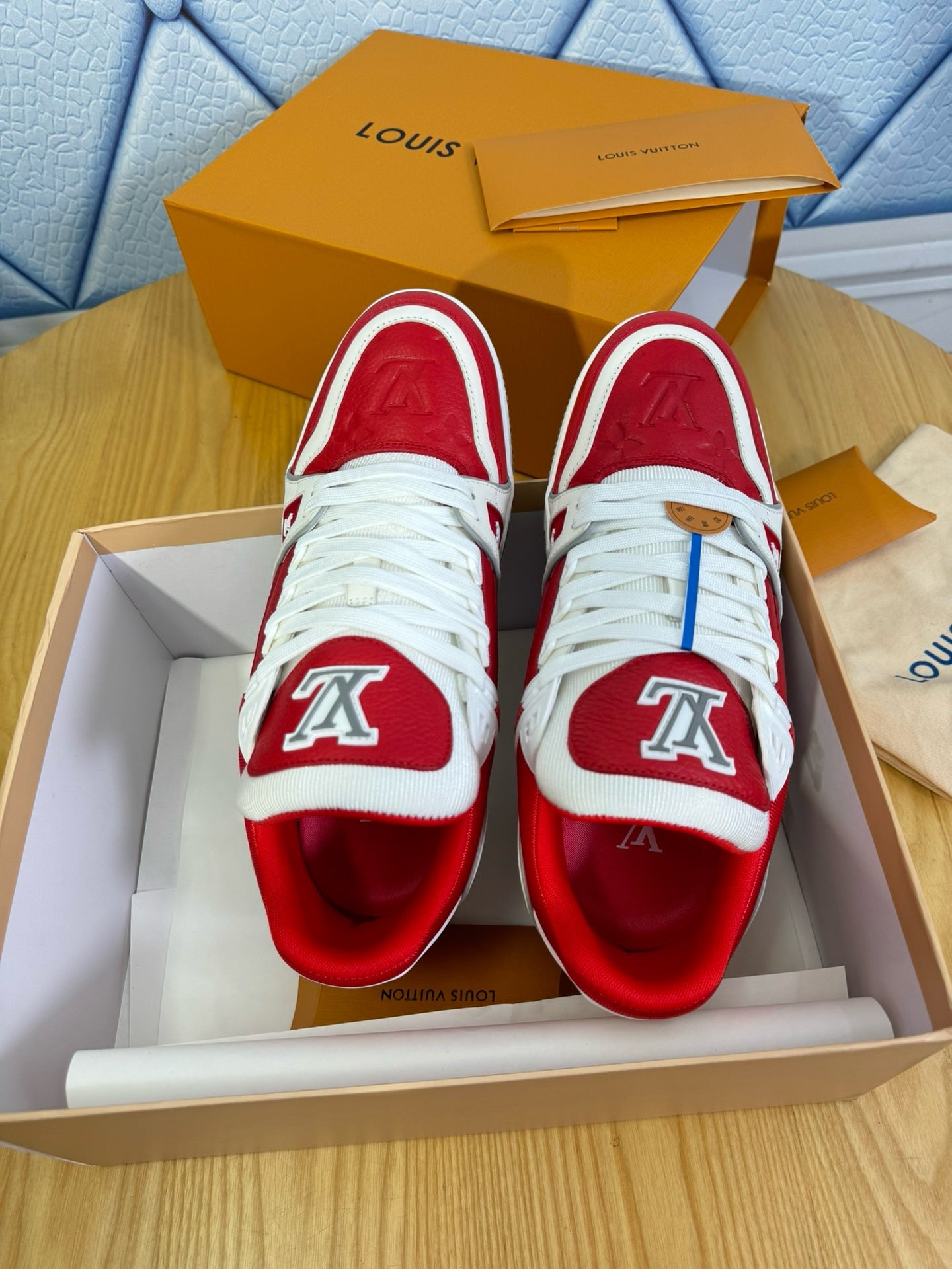 LOUIS VUITTON - Trainer Sneaker