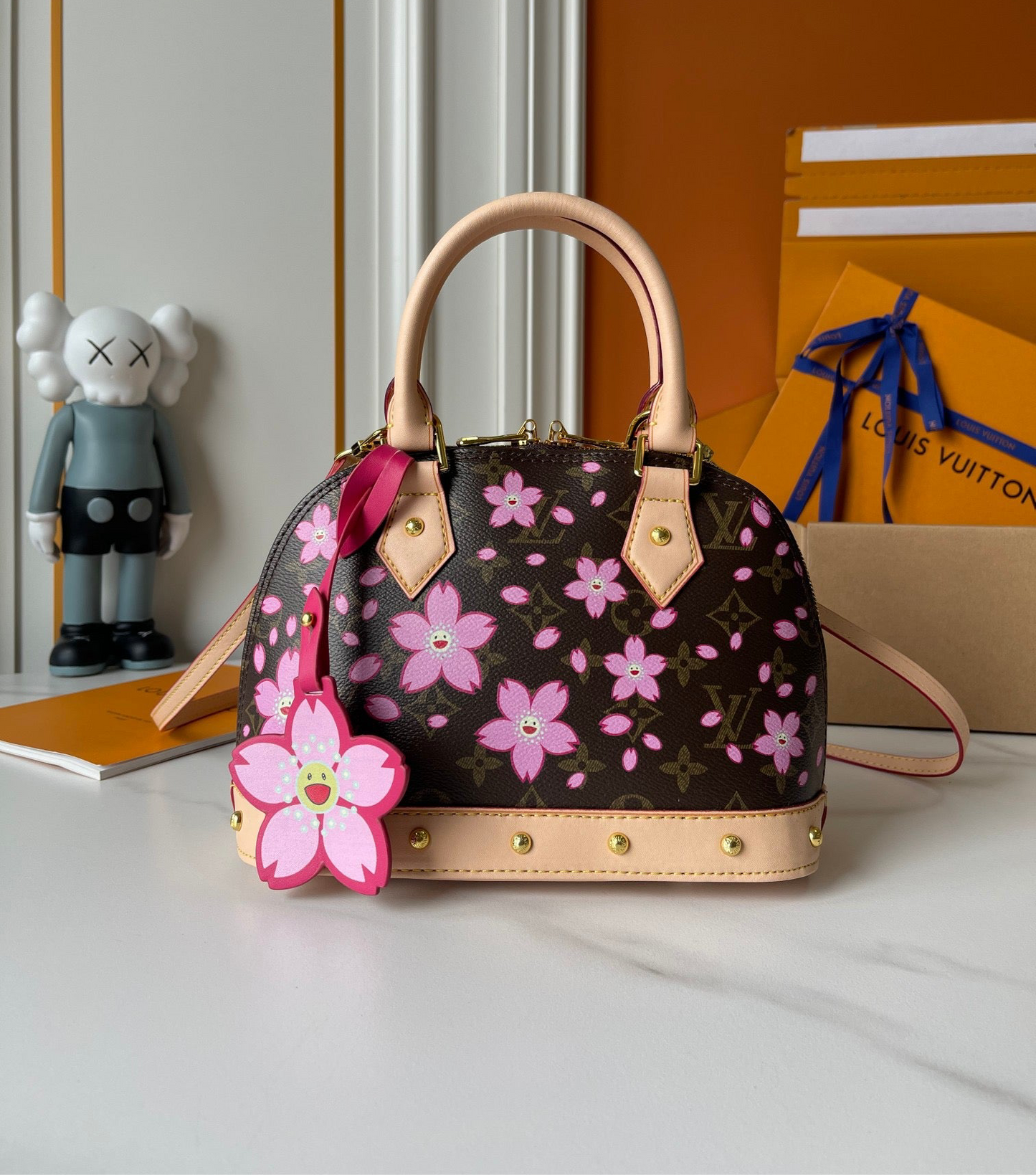 LOUIS VUITTON - Lv x TM nano alma