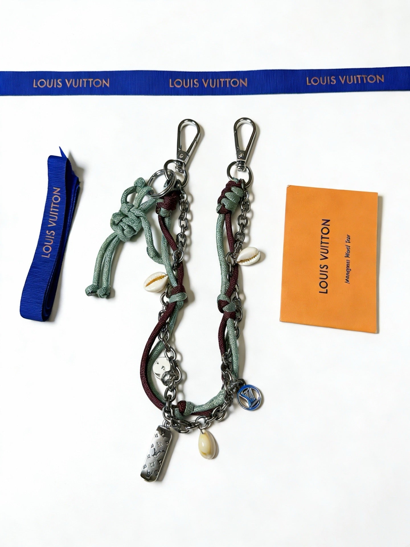 LOUIS VUITTON - bag charm and keychain