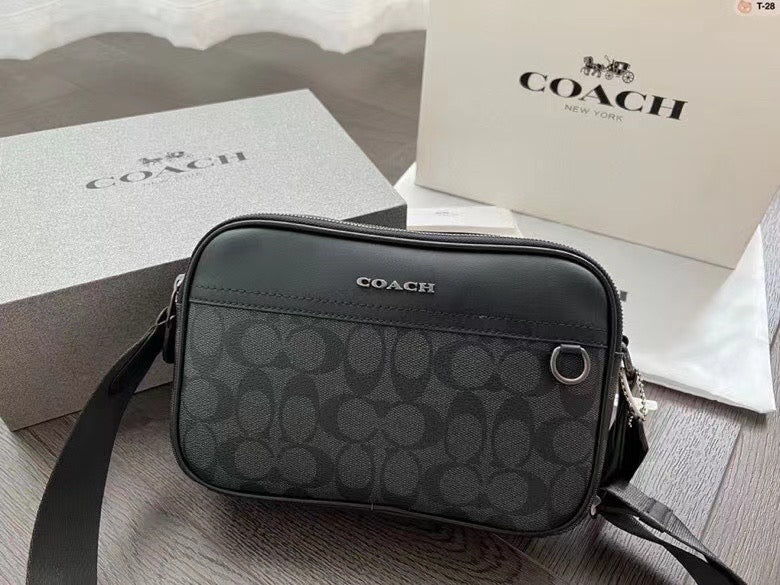 COACH - Men’s Graham bag