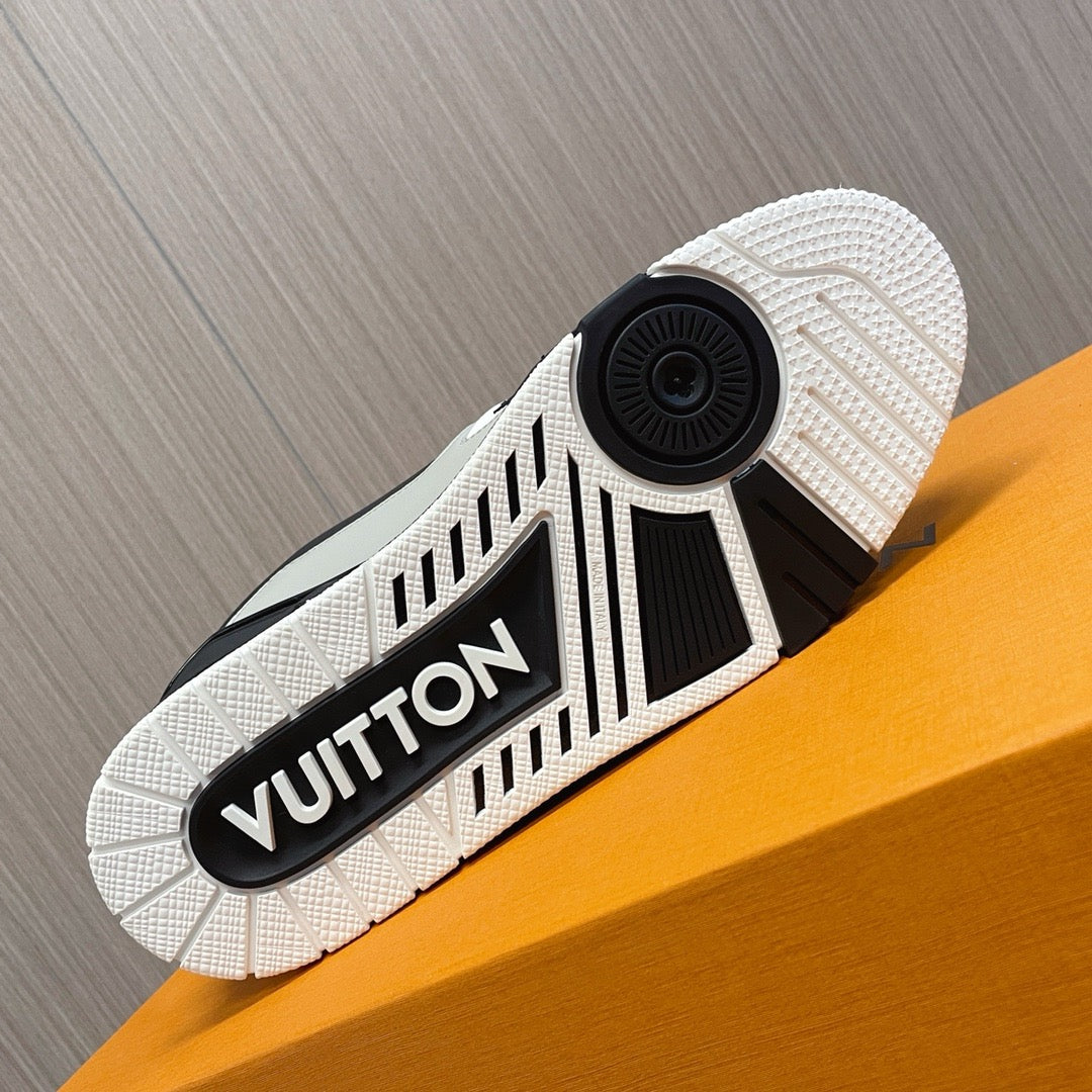 LOUIS VUITTON - Trainer Sneaker