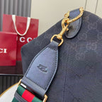 GUCCI - Variation  GG canvas