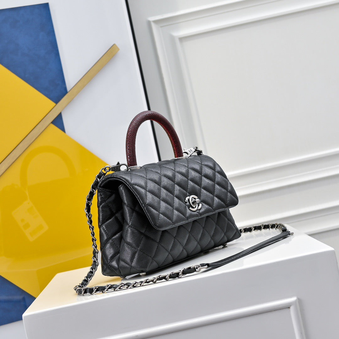 CHANEL - Handle bag
