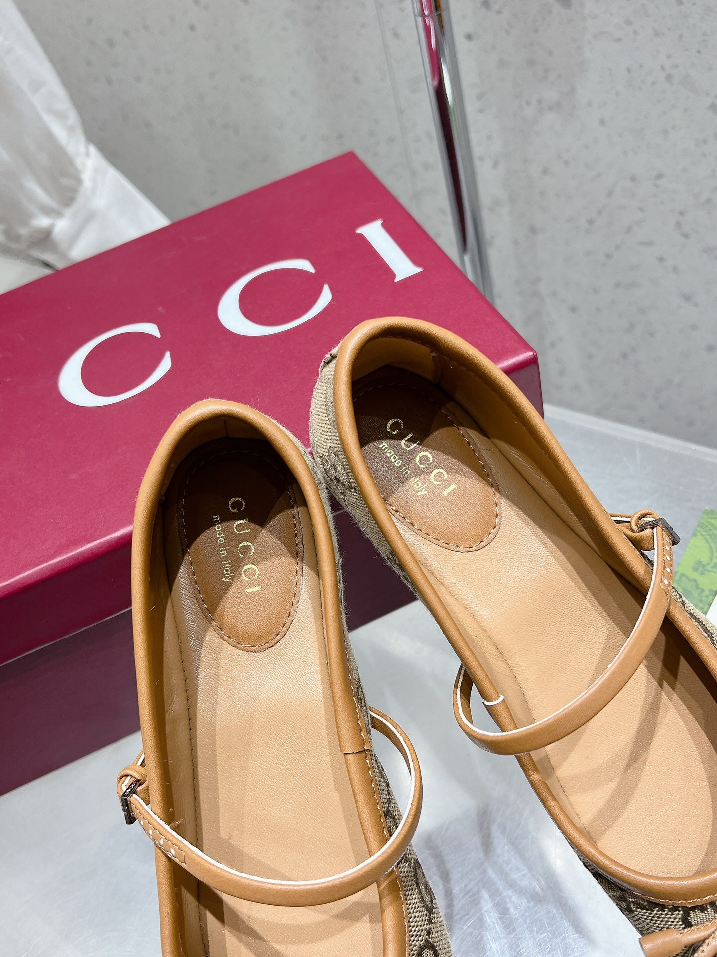 GUCCI - Horsebit Ballet Flat