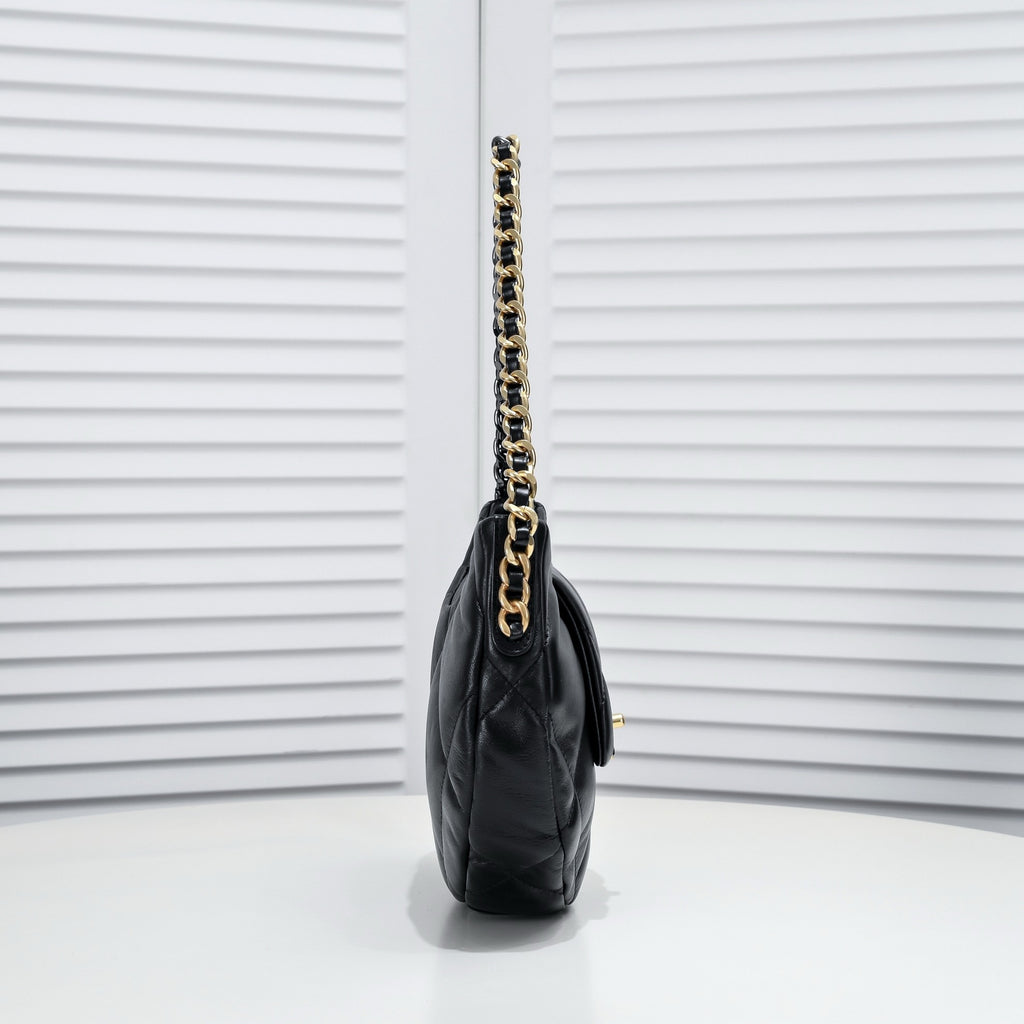 CHANEL - 2024 19 Flap Hobo