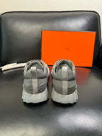 HERMES- Bouncing sneakers