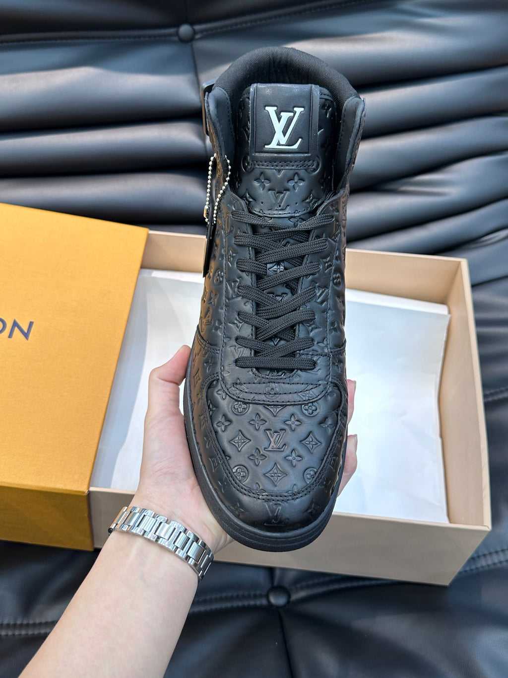 LOUIS VUITTON - Rivoli ankle