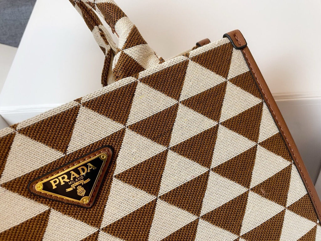 PRADA - Galleria cloth handbag